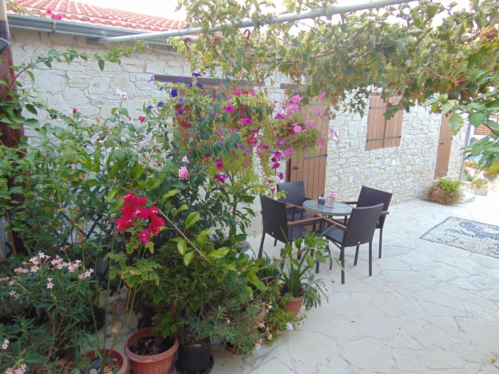 קאלאבסוס Charalambos Holiday Cottage חדר תמונה